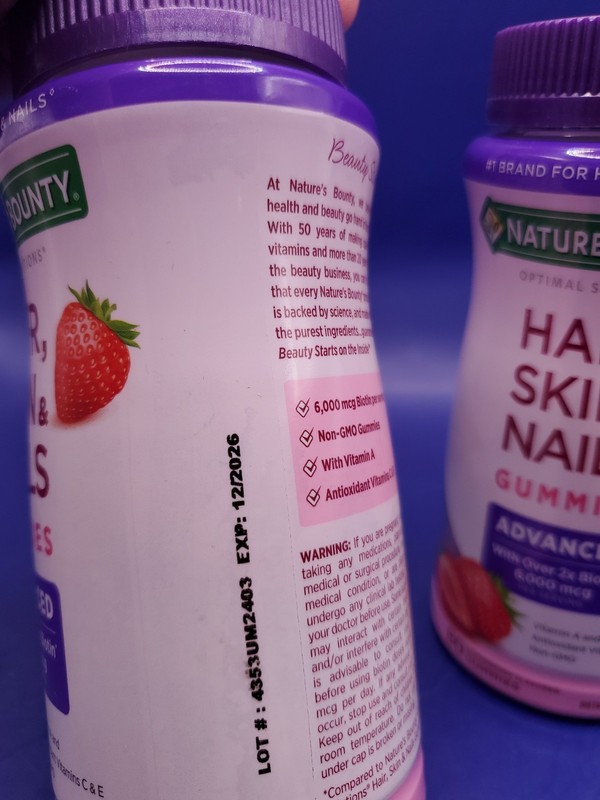 2 Pack Nature's Bounty Advanced Hair Skin Nails Gummies 6000mcg 80Ct Exp 12/26 gallery