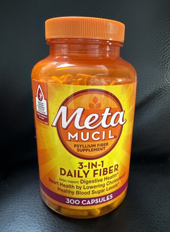 Metamucil Fiber 3-in-1 Psyllium Capsule Fiber Supplement 300Ct
