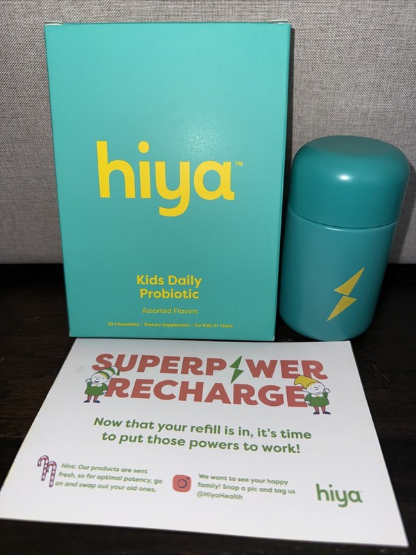 Hiya Kids Daily Probiotic Vitamins With Bottle 30 Day Supply