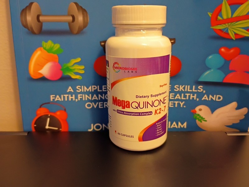 Mega Quinone K2-7 Dietary Supplement 60 Capsules, All Natural, High Potency, New