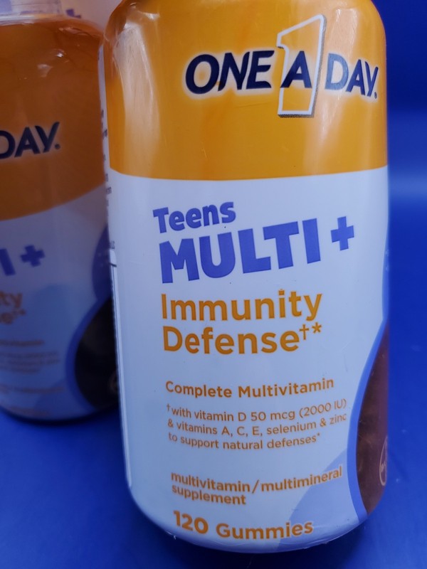 4 Pack One A Day MULTI+ Teen Immunity Defense Gummy Multivitamin 120Ct Exp 09/27 gallery