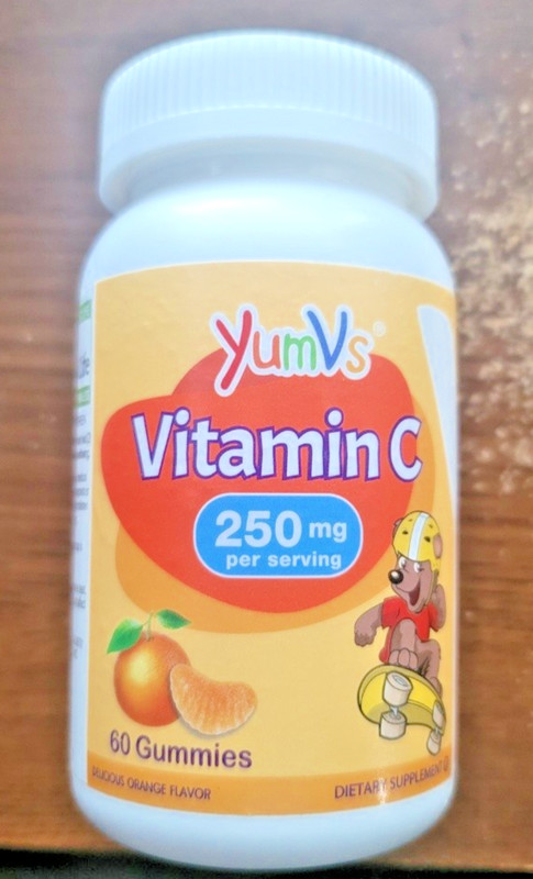YumVs Vitamin C Gummies (250mg) 60 Gummies – Orange Flavor Exp 05/27