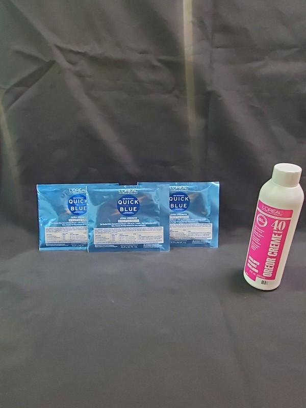 L’Oreal Quick Blue Powder Bleach Extra Strength 1 oz (3 Pack) w 40 Volume 8 oz