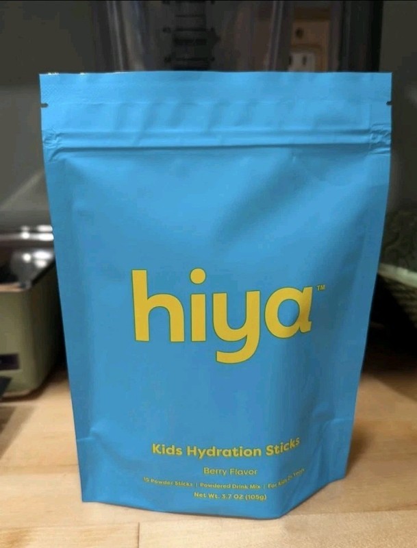 Hiya Kids Hydration Sticks-15 Powder Sticks – Powdered Drink Berry – Kids 2+Y