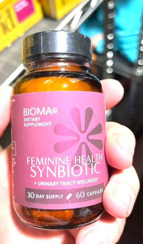 BIOMA Feminine Health Synbiotic Probiotics Cranberry 60 Capsules gallery